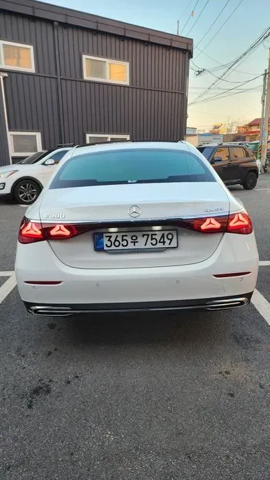 Mercedes-Benz E-Class 2026, 4300 км, за 80750000 KRW