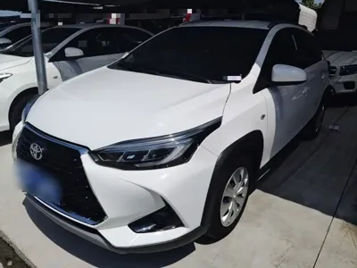 Toyota Yaris L · 2022 год