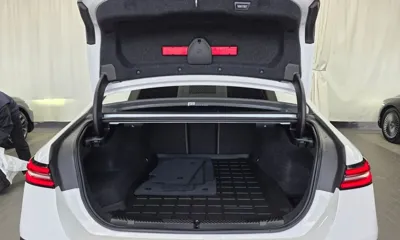 BMW i5 2025, 10249 км, за 72900000 KRW - фото 20