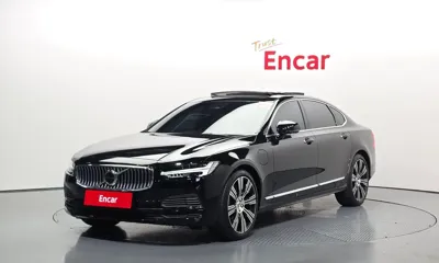 Volvo S90 · 2023 год