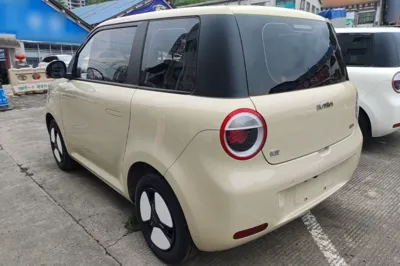 CHANGAN NEVO Lumin 2022, 46800 км, за 46946.78 CNY