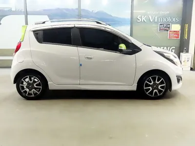 ChevroletGMDaewoo Spark 2015, 72366 км, за 2800000 KRW
