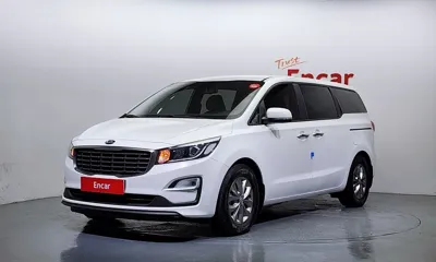 Kia Canival · 2019 год