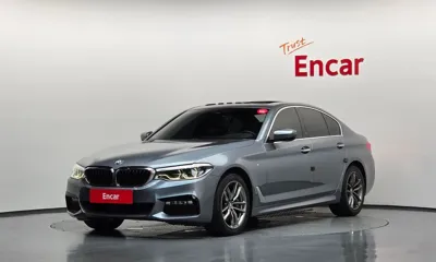 BMW 5-Series · 2018 год