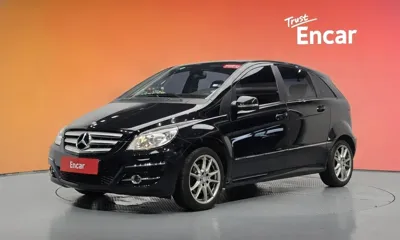Mercedes-Benz B-Class · 2010 год