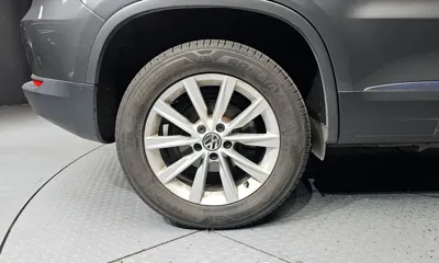 Volkswagen Tiguan 2013, 195149 км, за 4990000 KRW - фото 5