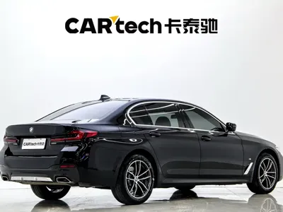 BMW 5 Series 2023, 9000 км, за 238800 CNY