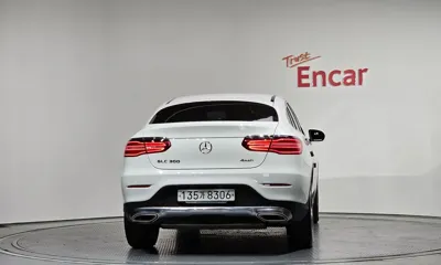 Mercedes-Benz GLC-Class 2019, 64413 км, за 40000000 KRW