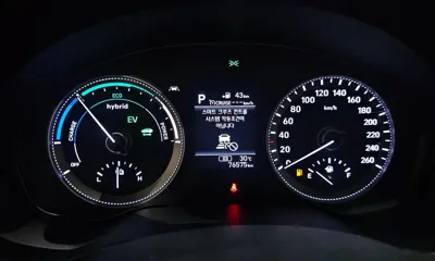 Hyundai Grandeur 2019, 76575 км, за 19500000 KRW - фото 8