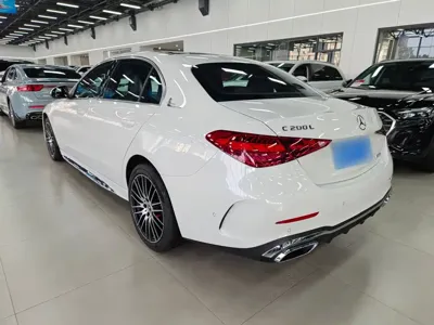 Mercedes-Benz C-Class 2023, 38500 км, за 164300 CNY