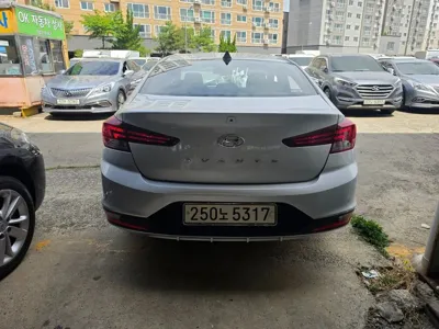 Hyundai Avante 2019, 127994 км, за 10600000 KRW
