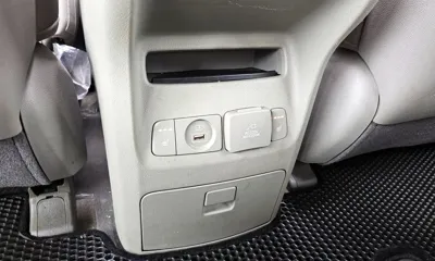 Kia Canival 2016, 75941 км, за 13800000 KRW - фото 28