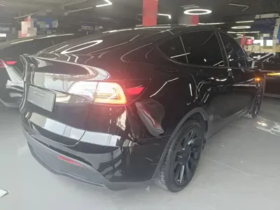 Tesla Model Y 2022, 78900 км, за 151600 CNY - фото 6
