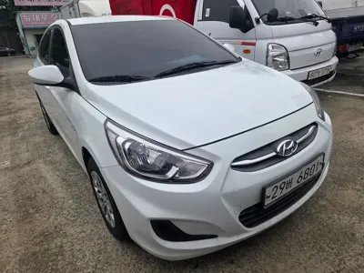 Hyundai Accent · 2017 год
