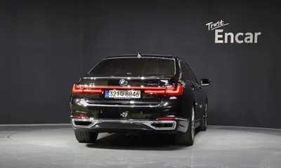 BMW 7-Series 2022, 57106 км, за 99990000 KRW