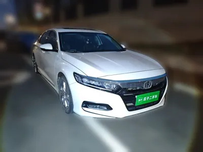 Honda Accord 2018, 64900 км, за 89692.41 CNY - фото 3