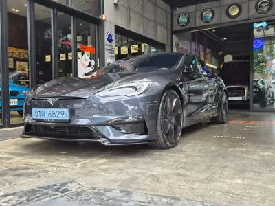 Tesla Model S 2026, 300 км, за 146400000 KRW - фото 3