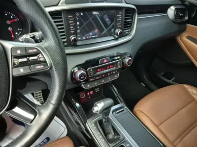 Kia Sorento 2018, 84408 км, за 23000000 KRW - фото 10