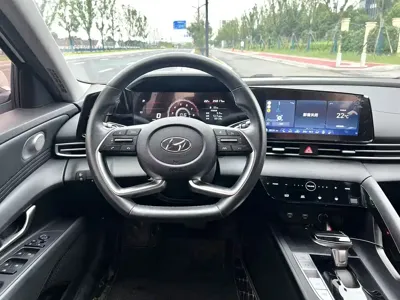 Hyundai Elantra 2021, 35000 км, за 52800 CNY - фото 13