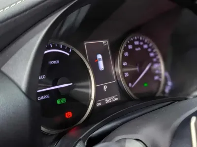 Lexus NX 2018, 90000 км, за 123600 CNY - фото 14