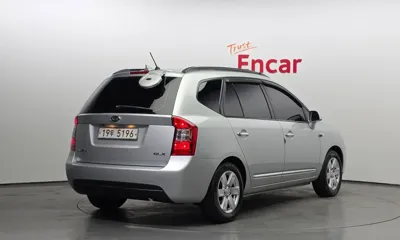 Kia Carens 2008, 61303 км, за 4290000 KRW