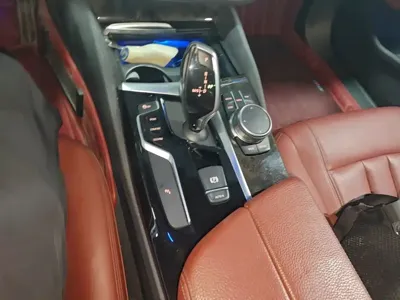 BMW 5 Series 2019, 60700 км, за 165100 CNY - фото 14