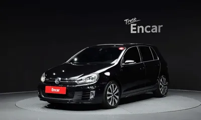 Volkswagen Golf · 2011 год