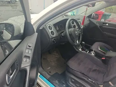 Volkswagen Tiguan 2016, 143900 км, за 31300 CNY - фото 23