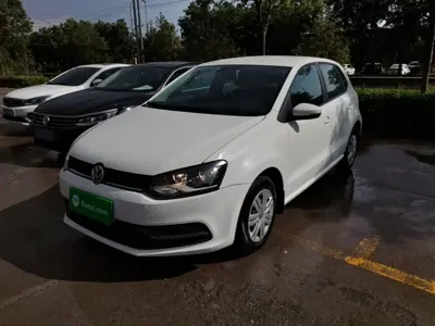 Volkswagen Polo · 2015 год
