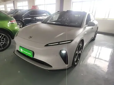 Nio ET5 · 2023 год