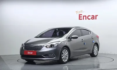 Kia K3 · 2015 год