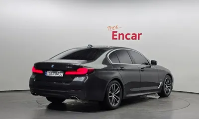 BMW 5-Series 2023, 20799 км, за 45100000 KRW