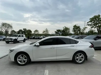 Buick Regal 2024, 15800 км, за 78800 CNY