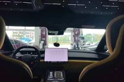 Xiaomi Auto SU7 Ultra 2025, 2700 км, за 429828.8 CNY - фото 21