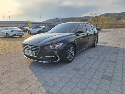 Hyundai Grandeur 2018, 201698 км, за 7500000 KRW