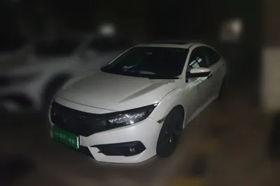 Honda Civic · 2016 год
