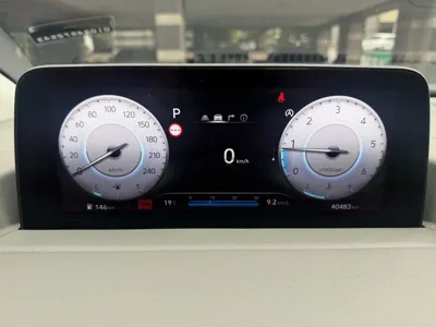 Hyundai Staria 2024, 40000 км, за 35500000 KRW - фото 2