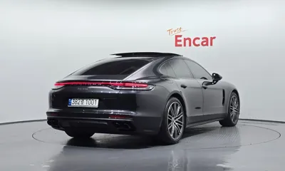 Porsche Panamera 2021, 60242 км, за 91990000 KRW