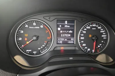 Audi A3 2016, 117200 км, за 58312.98 CNY - фото 15