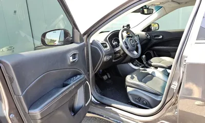Jeep Compass 2018, 64938 км, за 12900000 KRW - фото 10