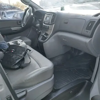 Hyundai Starex 2019, 131279 км, за 12490000 KRW - фото 9