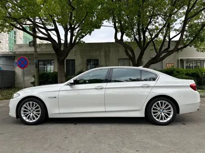 BMW 5 Series 2017, 91000 км, за 88800 CNY - фото 7