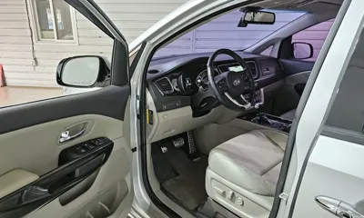 Kia Canival 2016, 100818 км, за 10800000 KRW - фото 11