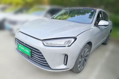Hima AITO M5 · 2022 год