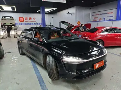 享界 享界S9T 2025, 13000 км, за 259000 CNY