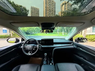 Toyota Camry 2024, 17000 км, за 118000 CNY - фото 10