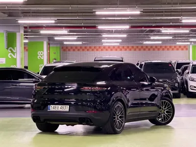 Porsche Cayenne 2021, 66750 км, за 79900000 KRW
