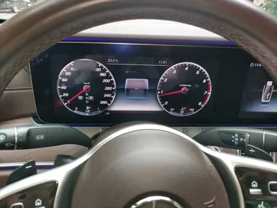 Mercedes-Benz E-Class 2020, 114600 км, за 197200 CNY