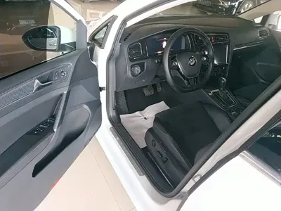 Volkswagen Golf 2020, 45000 км, за 72000 CNY - фото 16