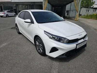 Kia K3 · 2022 год